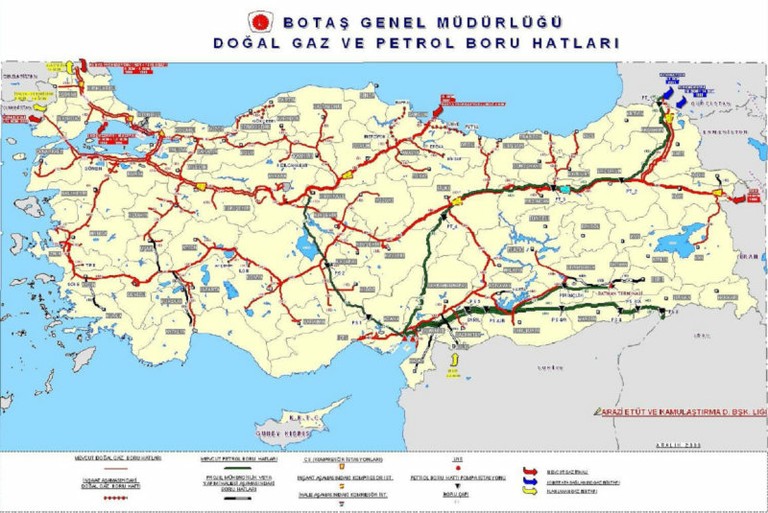 Map 3. Natural gas and Oil Pipeline Map